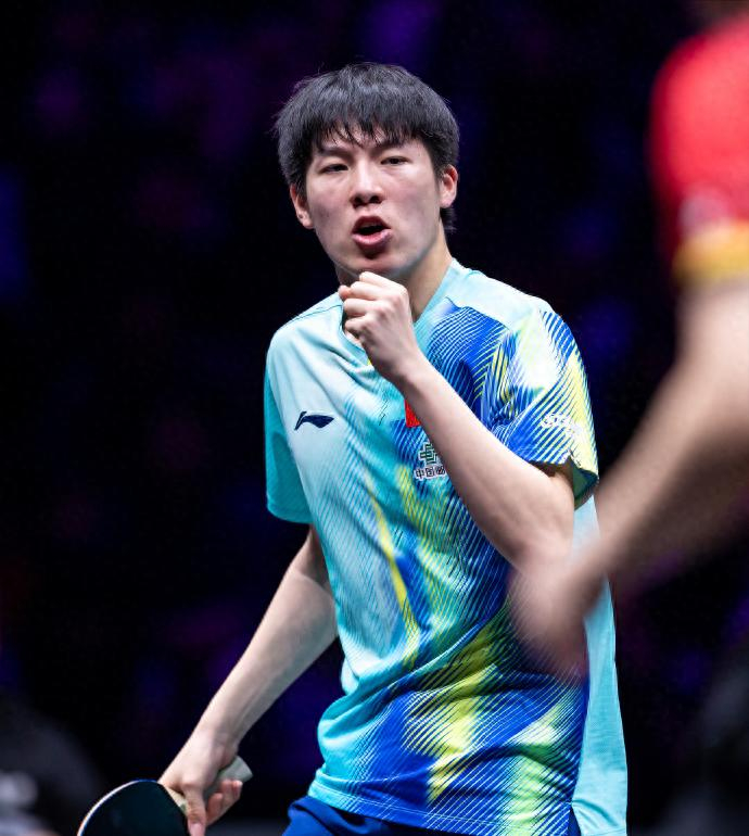 bb体育-21-19掀翻张本，连克3大世界前十！温瑞博是下一个马龙还是王励勤|张本智和|邱党|重庆|体系|少年_新浪体育_新浪新闻